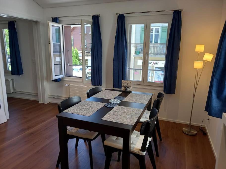 New.. Matten Central Family Suite, Sleeps 4 Matten bei Interlaken Bagian luar foto